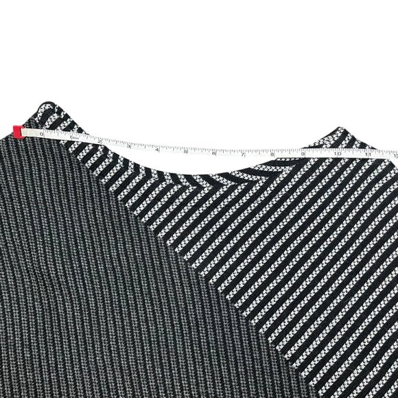 Avenue One Size Plus Black White Knit Winter Poncho Asymmetrical Sweater Wrap - Picture 4 of 8